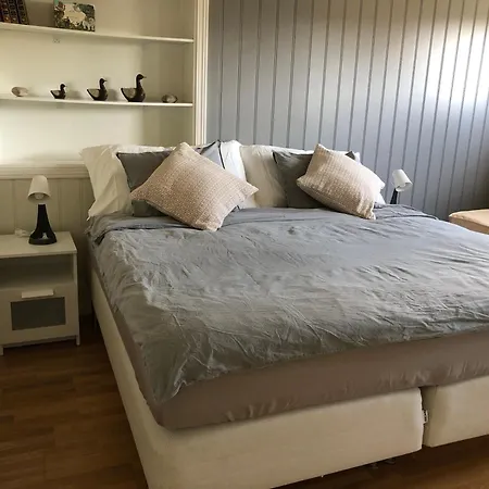 2-roms 5 Min Fra Sentrum *